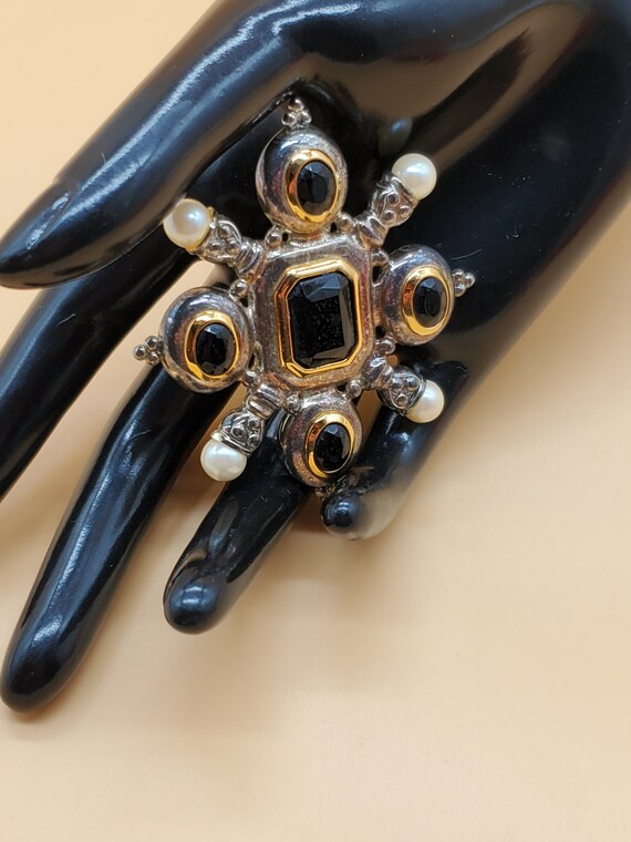 vintage Heraldic style black stone faux pearl ant… - image 2