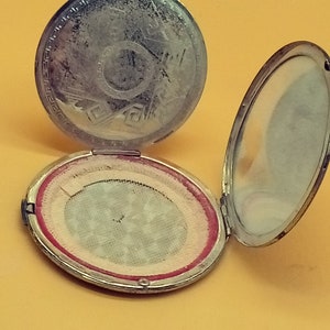 Vintage sterling silver AMP 925 mirrored powder compact