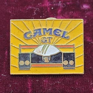 Vintage Camel GT Race Car pin