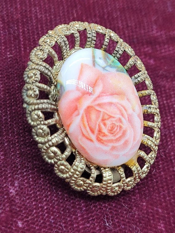 Vintage W Germany glass flower clip on earrings Gem