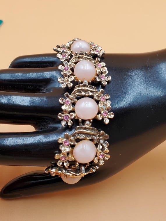 vintage pink moonglow rhinestone flower link bracelet