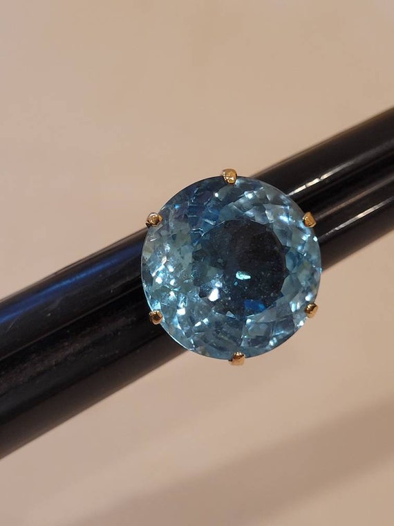 Vintage 14k yellow gold Huge Blue Topaz statement… - image 4