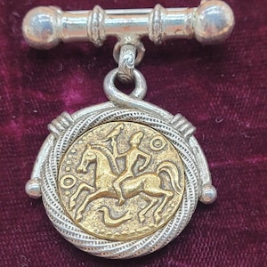 Vintage Etruscan / Renaissance dangling gold tone replica coin bar brooch
