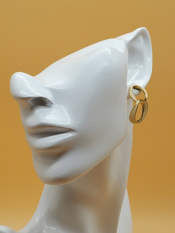 Vintage Napier gold tone Cream enamel earrings - image 7