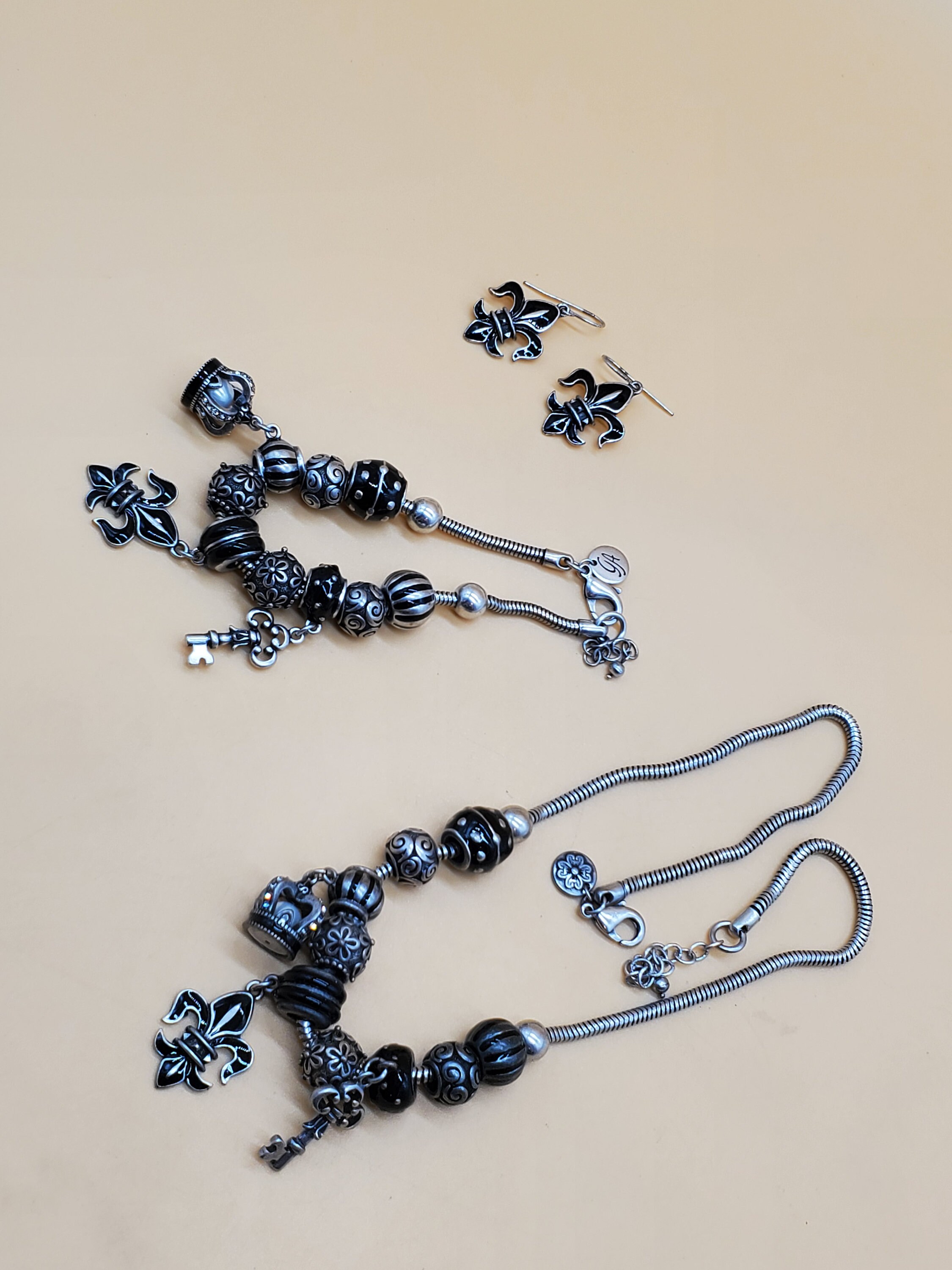 海外ブランドアウトレット通 アデル 品 ビンテージ ③セット イヤリング ブレスレット ネックレス アクセサリー