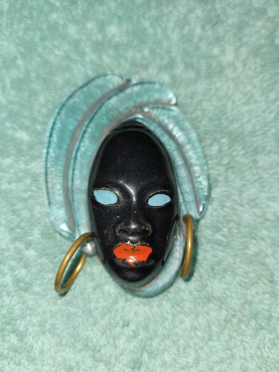 Vintage Blackamoor African Queen face brooch Luci… - image 5