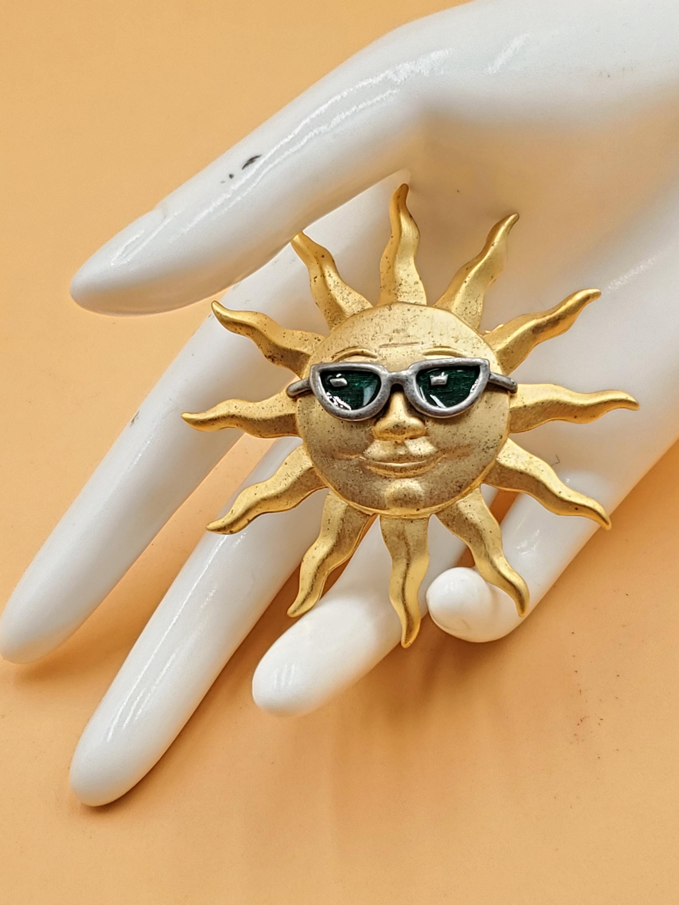 Vintage JJ Gold Tone Sun Wearing Sunglasses Brooch - Etsy
