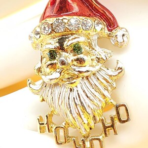 Vintage Avante signed gold tone enamel rhinestone santa Johnson pin brooch image 7