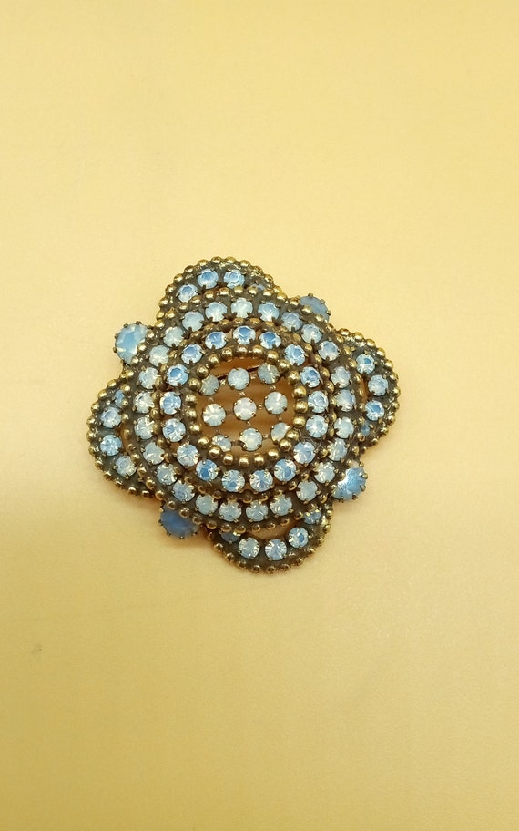 Vintage opalescent rhinestone brooch