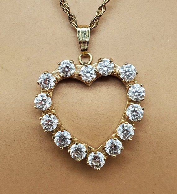Vintage 14k CZ heart Pendant necklace