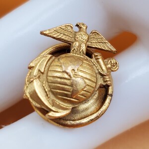 vintage USMC cufflink