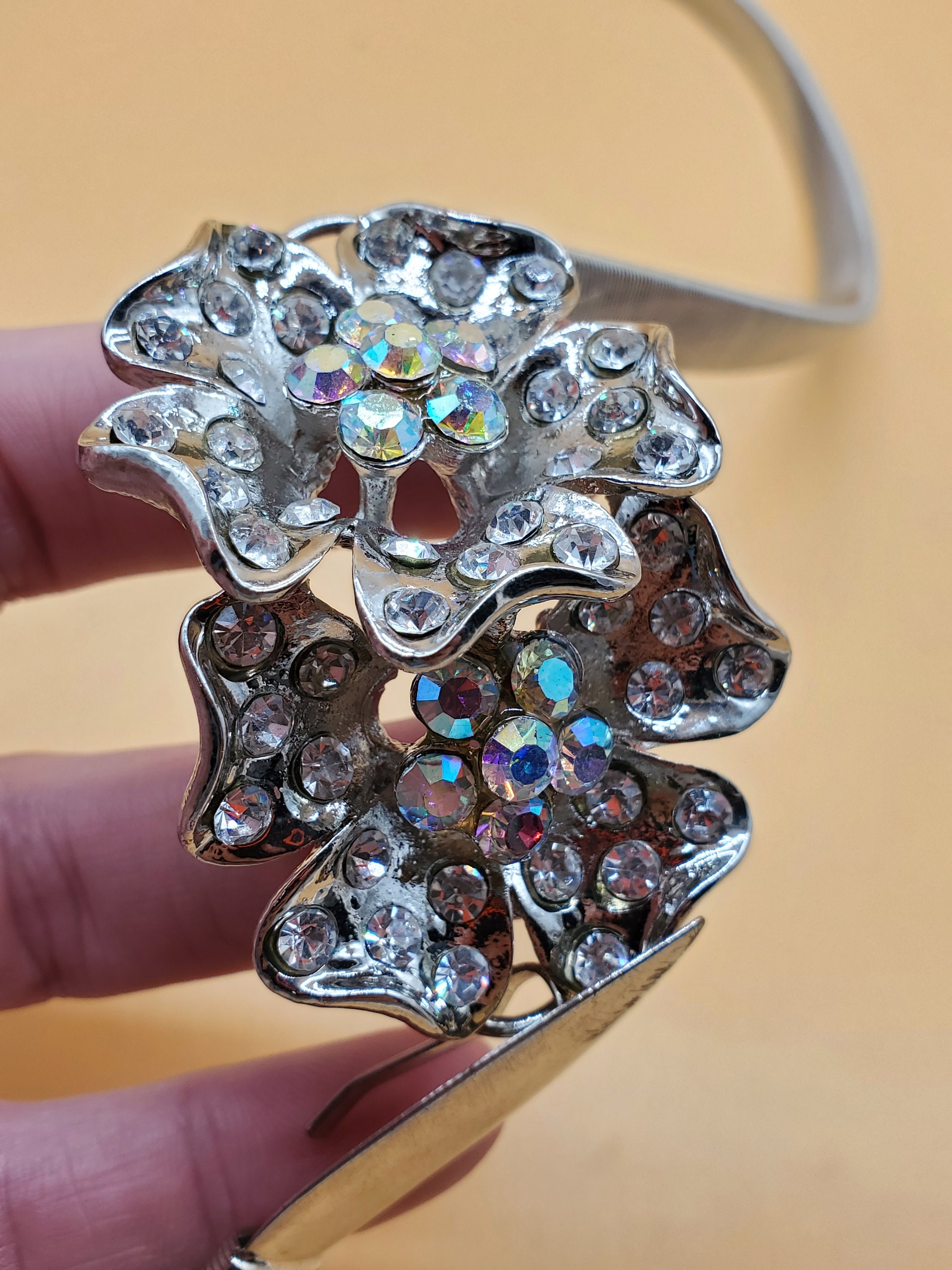 Vintage Silver Tone Stretch Metal.belt With Rhinestone 