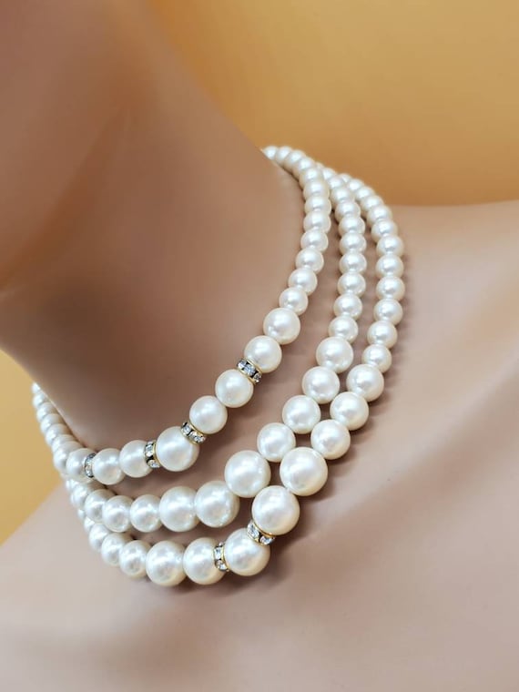 Vintage 3 strand faux pearl rhinestone necklace - image 8