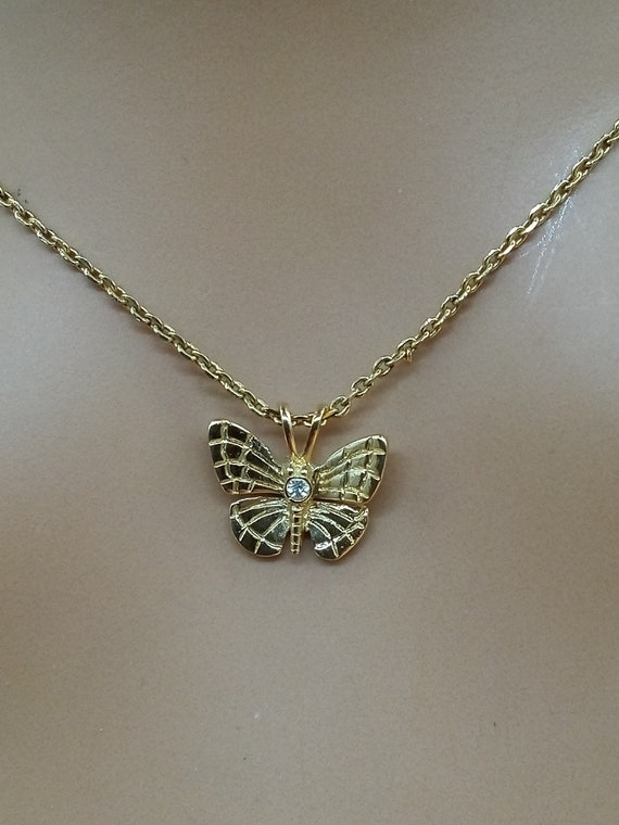 Vintage Hallmark gold plated dainty butterfly nec… - image 1