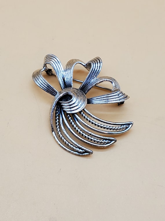 Vintage Danecraft sterling swirl bow brooch - image 1