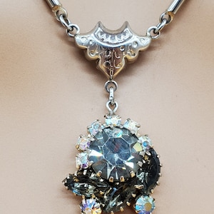 Vintage Juliana style rhinestone front chian necklace