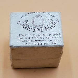 Caja para anillos vintage de S.H. DeRoy & Co. con forro de fieltro