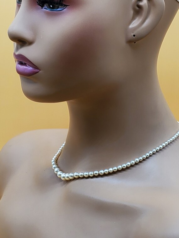 Vintage dainty faux pearl necklace with silver cl… - image 3