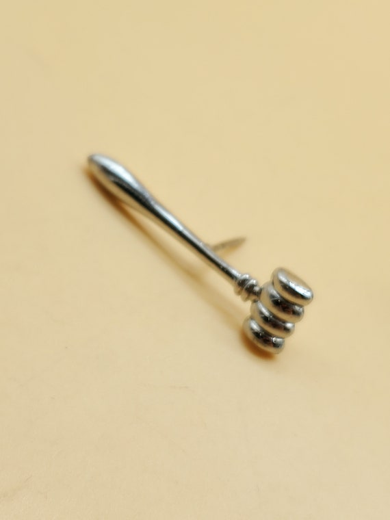 vintage small silver tone judge gavel pin - image 6
