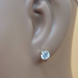 14k yellow gold CZ stud earrings with 14k Butterfly backs