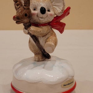 Vintage OTAGIRI Gibson Japan Kirby Koala Christmas music box