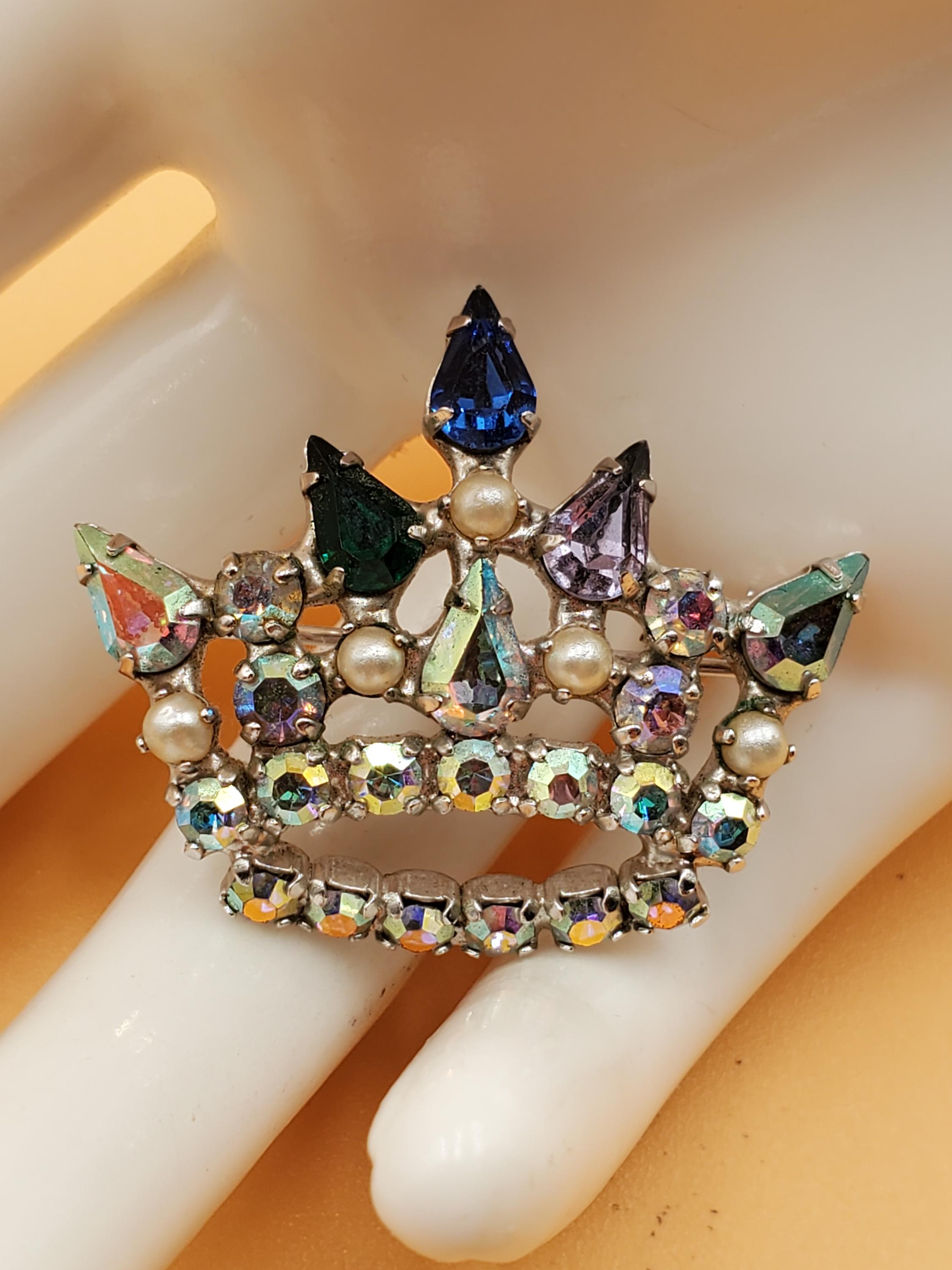 B David Crown Brooch - Etsy