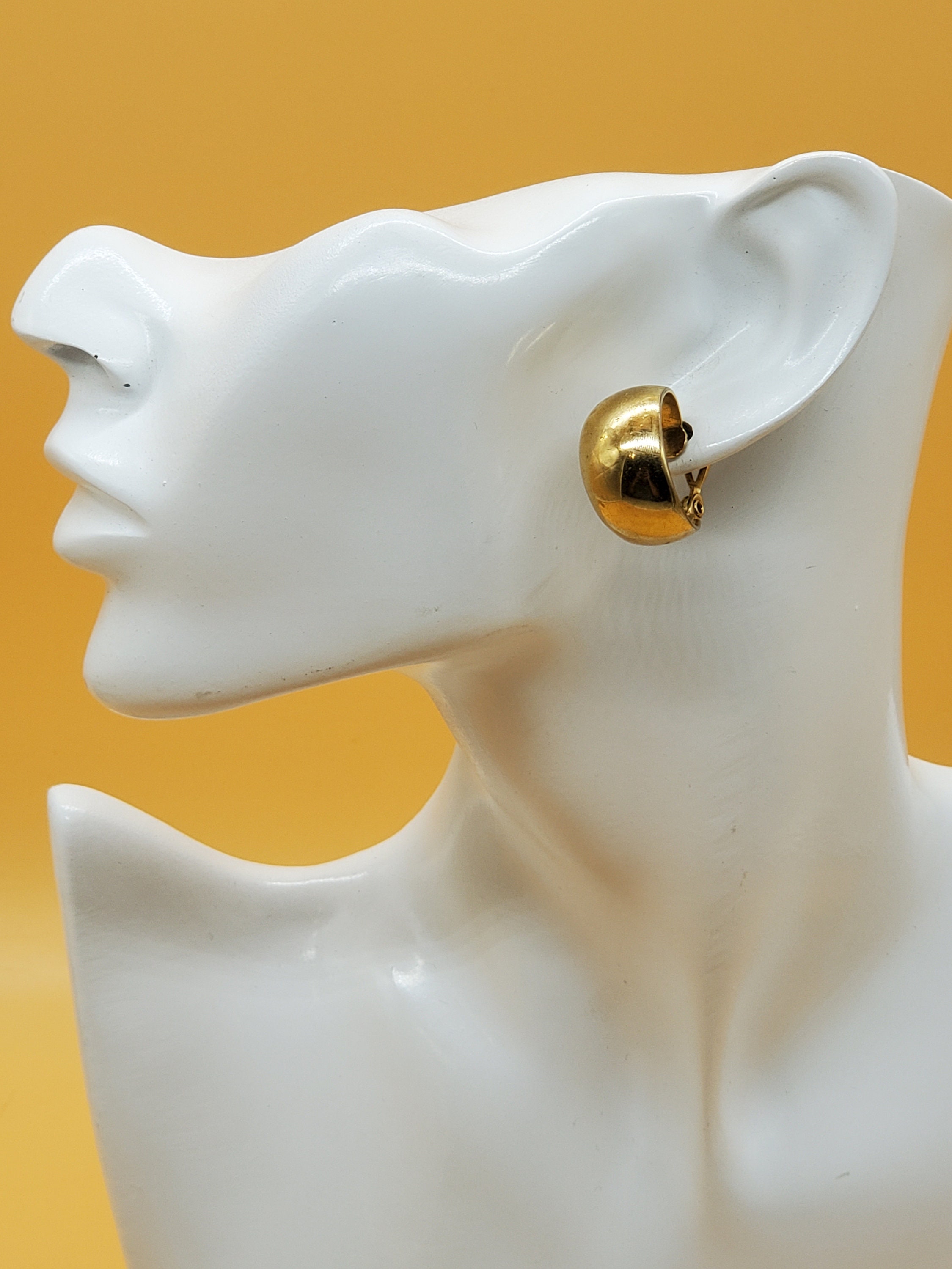 No1515 MONET ビンテージ　ピアス モネ（MONET）コロンと丸い水玉ピアス | Happy Vintage（世界中