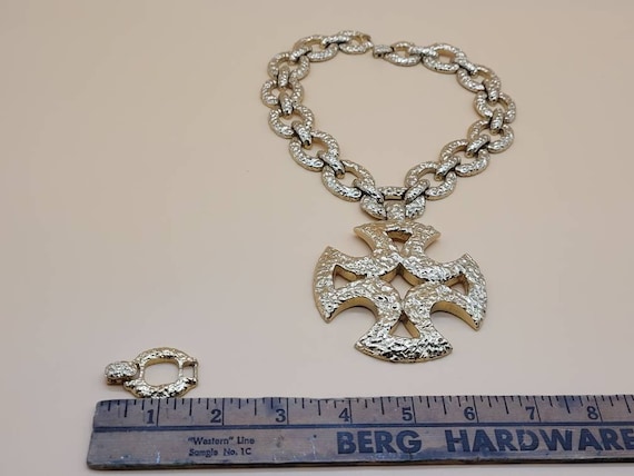 HUGE Monet Runway Statement Chunky hammered chain… - image 7