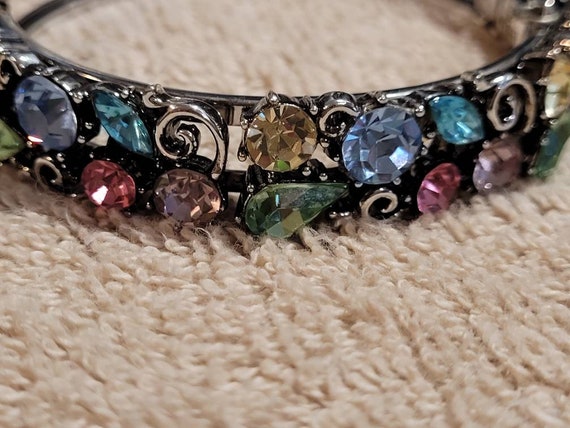 Vintage Lisner pastel Rhinestone bangle bracelet … - image 7