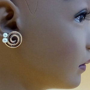 Vintage Kreisler rose gold filled pearl swirl clip on earrings