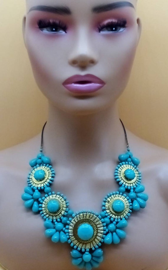Chunky Turquoise colored beaded bib statement neck
