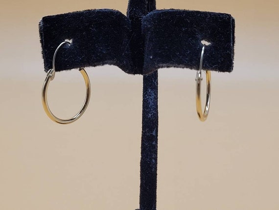 Small 14k hollow hoop earrings - image 7