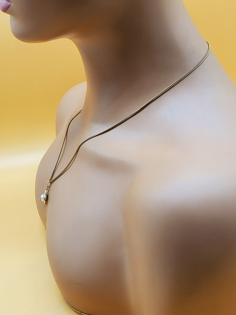 14k yellow gold cultured pearl pendant on 12kgf chain necklace image 4