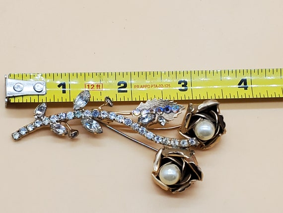 vintage long stem rhinestone faux pearl rose broo… - image 9