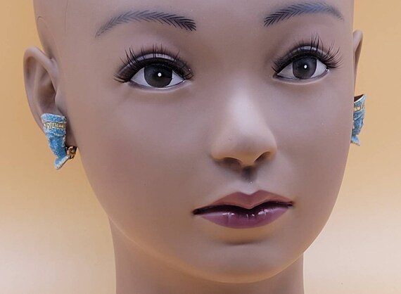 Vintage sugar coated enamel Nefertiti earrings, V… - image 6