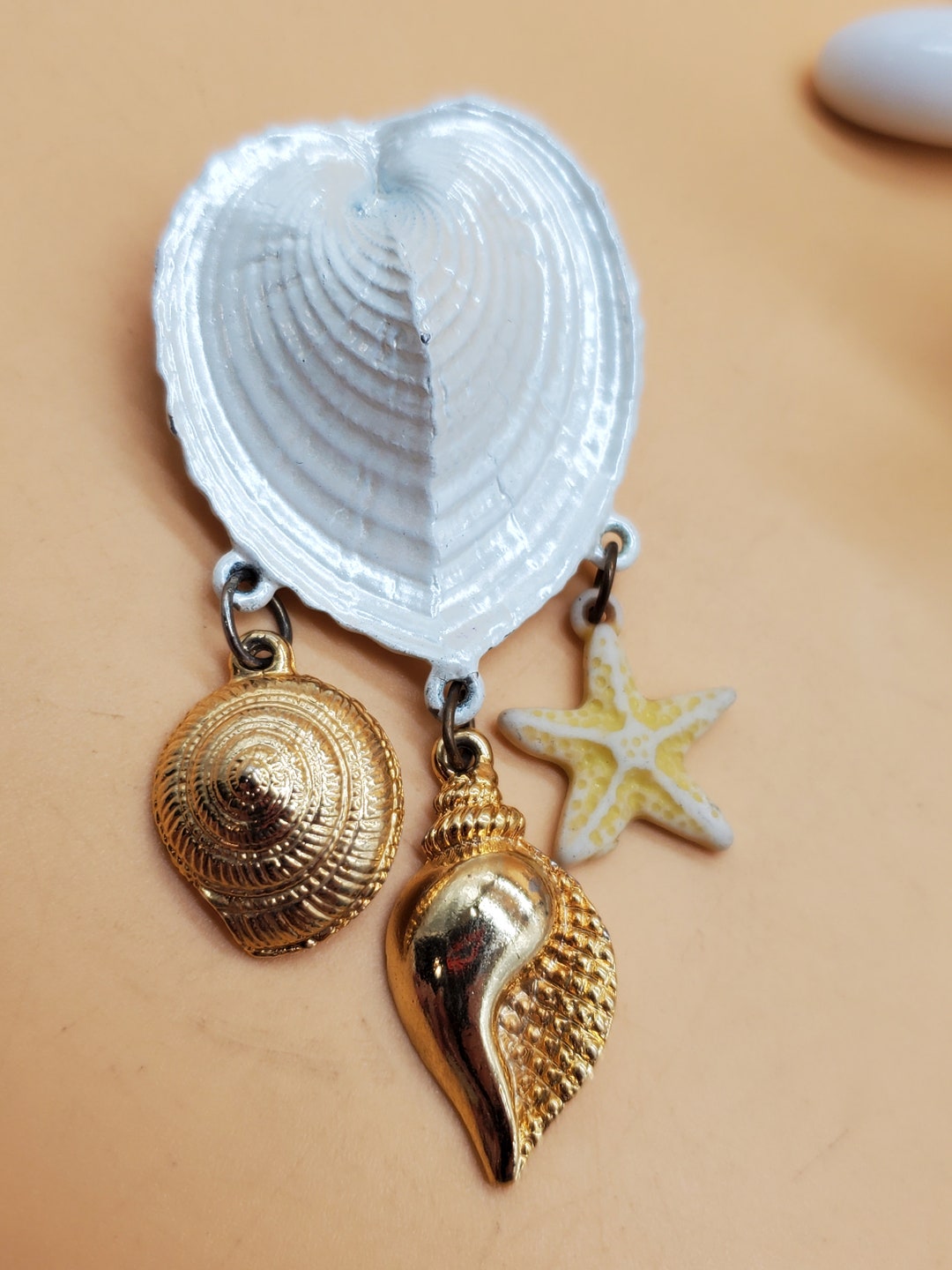 Vintage Enamel Shell Brooch With Dangling Sea Charms - Etsy
