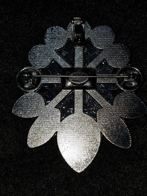 Large Chunky Chico's statement brooch pendant - image 6