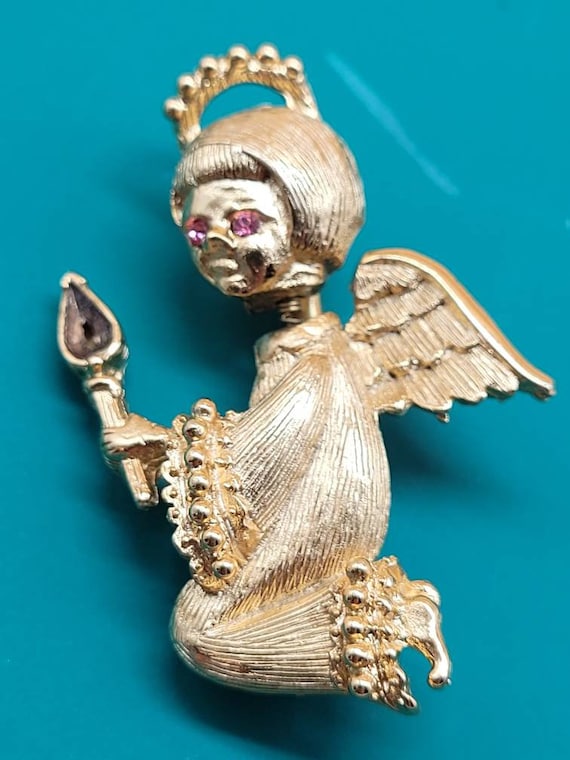 Vintage Gold Crown kneeling angel brooch, bobble h