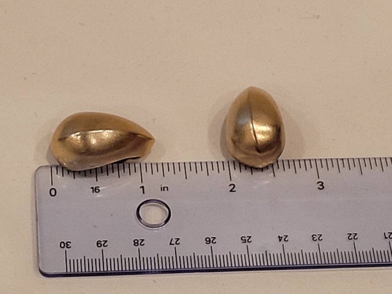 Vintage Vendome matte gold tone domed clip on ear… - image 3