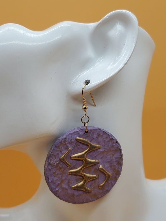 Vintage large purple paper mache disc earrings wi… - image 4