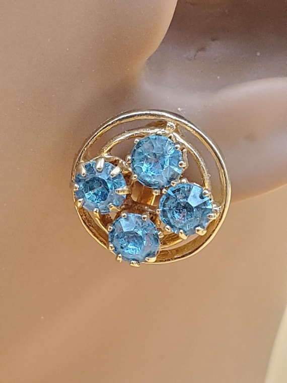 Antique Gold Tone Gem Screw Back Earrings Buy Multi Gem Vintage Screw-Back Cluster Earrings 18K Gold  main image 3