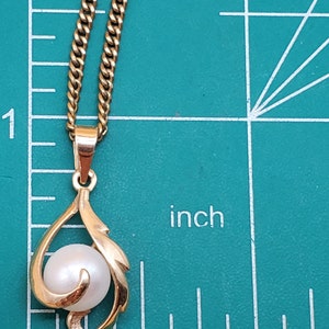 14k yellow gold cultured pearl pendant on 12kgf chain necklace image 10