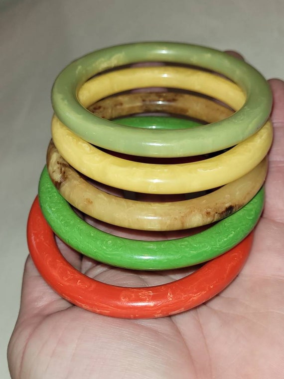 Vintage colorful bakelite bangles, set of 5 - image 8