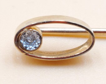 Vintage 12kgf diamond chip stick pin