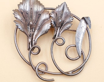 Vintage sterling Lily of the Valley brooch