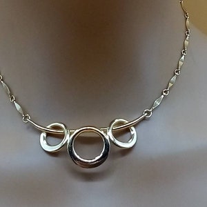 Vintage Napier gold tone dainty chain necklace with 3 loop bar center