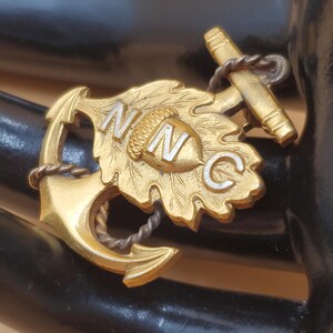 Vintage / Antique NNC Navy Nurse Corp Gold Tone Anchor Acorn Leaf