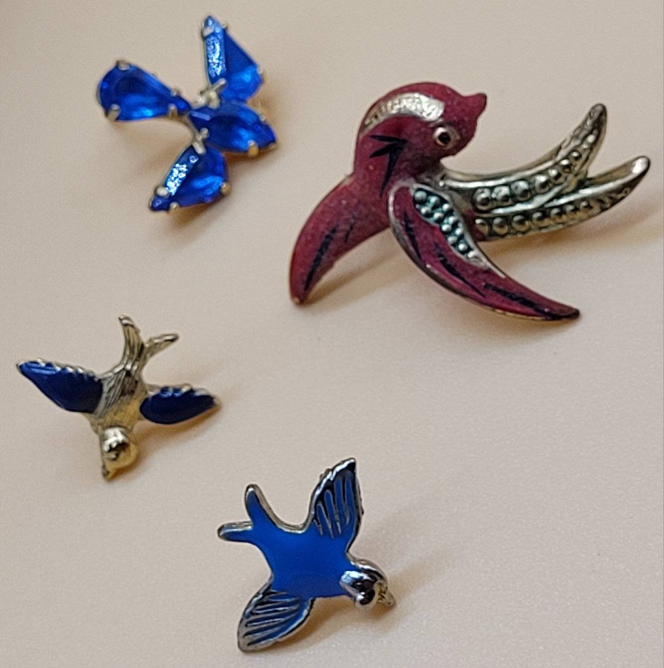 Vintage swallow bird pin lot of 4