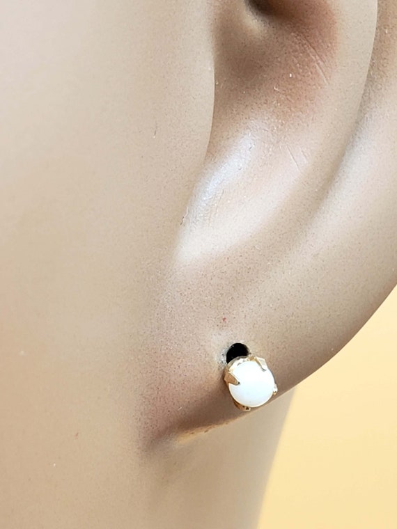 10k tiny pearl child's earrings - image 7