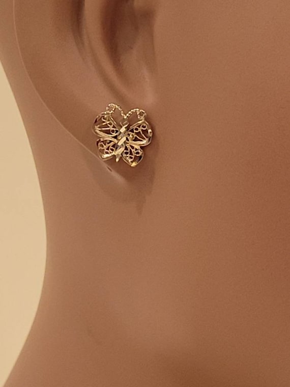 Vintage 14k etched yellow gold filigree butterfly 